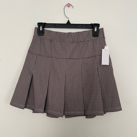 Pleated Skirt - Picture 1 of 4